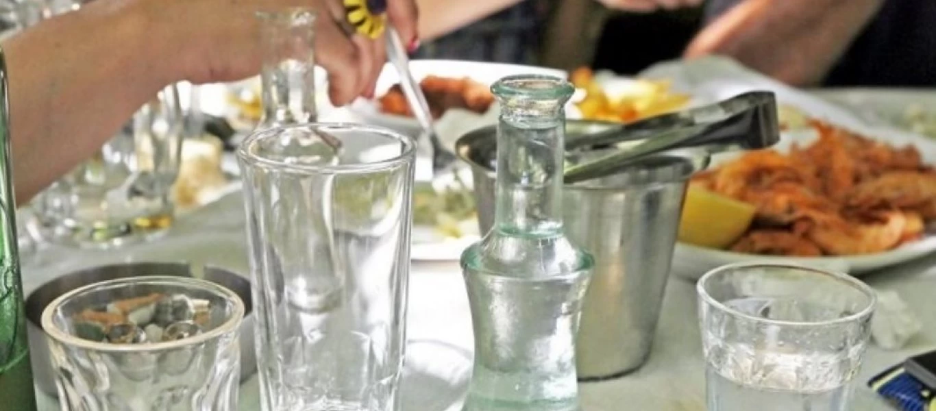 Κορωνοϊός: Τρεις συλλήψεις σε Λάρισα και Ήπειρο για ανοιχτά μαγαζιά